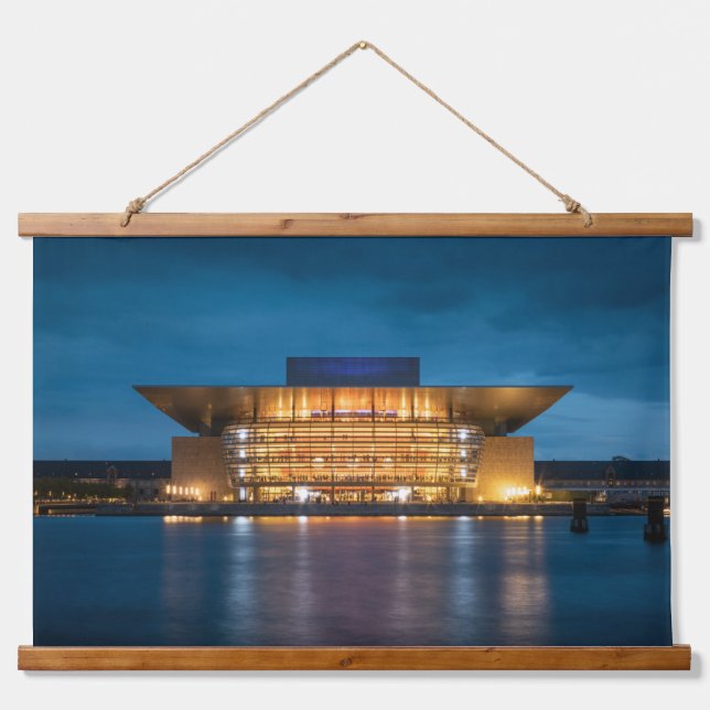 Kopenhagener Opernhaus Wandteppich Mit Holzrahmen (Vorne)