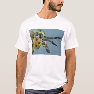 Kopf der Rotwild fliegen T-Shirt