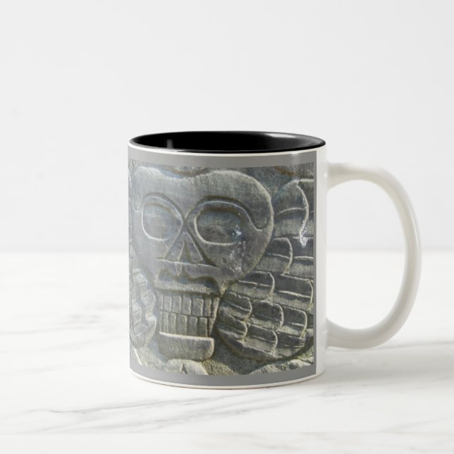Kopf-Tasse des Todes Zweifarbige Tasse (Rechts)