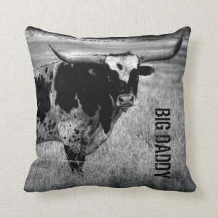 Kopfkissen mit einem Texas-Langhorn darauf Kissen