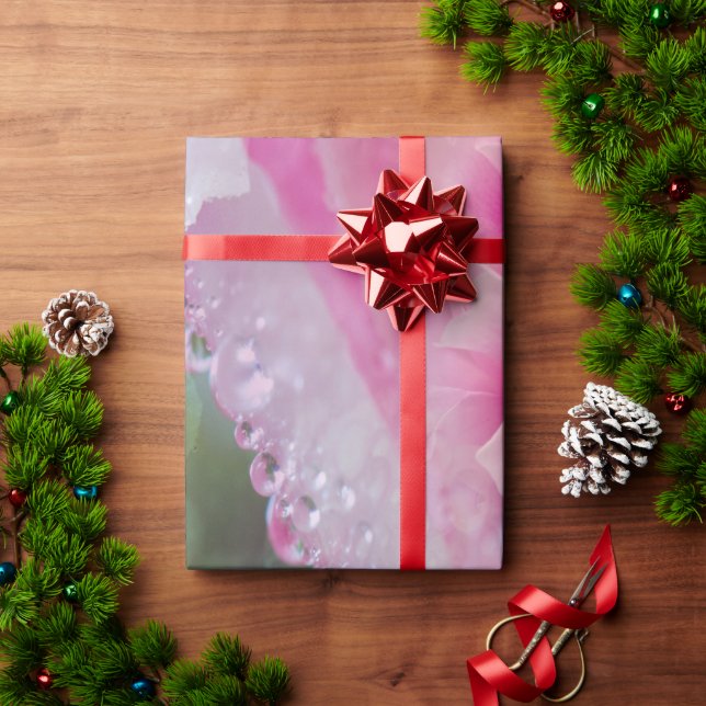 Korallen-, Gras- und Peonrosa Blütenpapier Geschenkpapier (Feiertagsgeschenk)