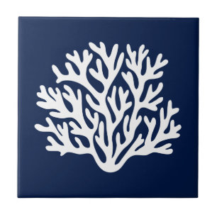 Korallenblau und Weißküste Fliese