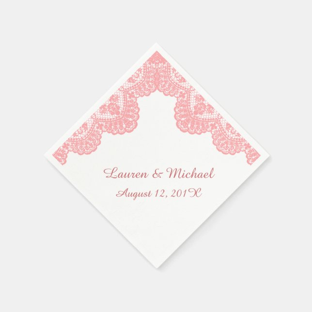 Korallenrosa Imitate auf Weiße Hochzeit Serviette (Ecke)