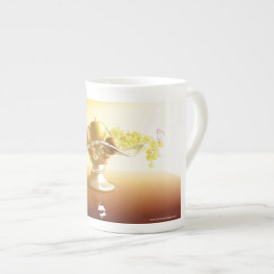 Korb aus Glas mit Früchten und Schmetterling Prozellantasse