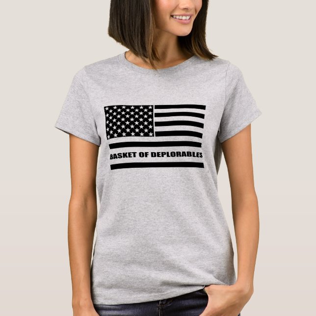 Korb von Deplorables amerikanischer Flagge T-Shirt (Vorderseite)