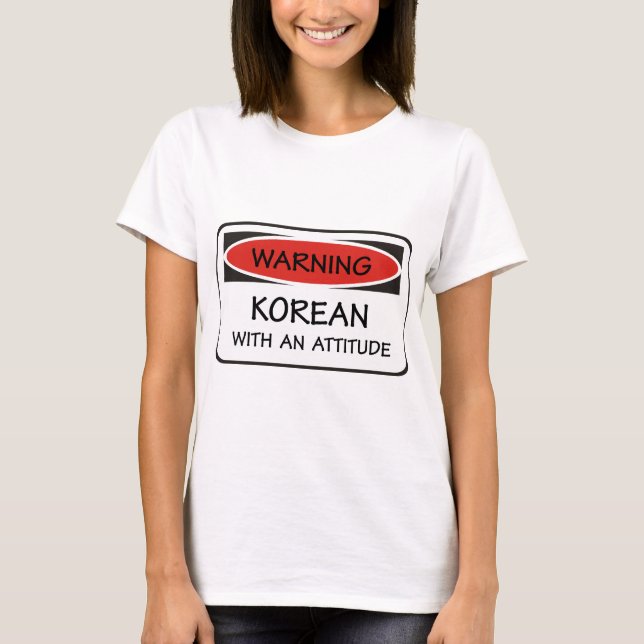 Koreaner mit einer Haltung T-Shirt (Vorderseite)