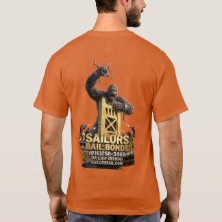Körig Gorilla greift LEO an T-Shirt