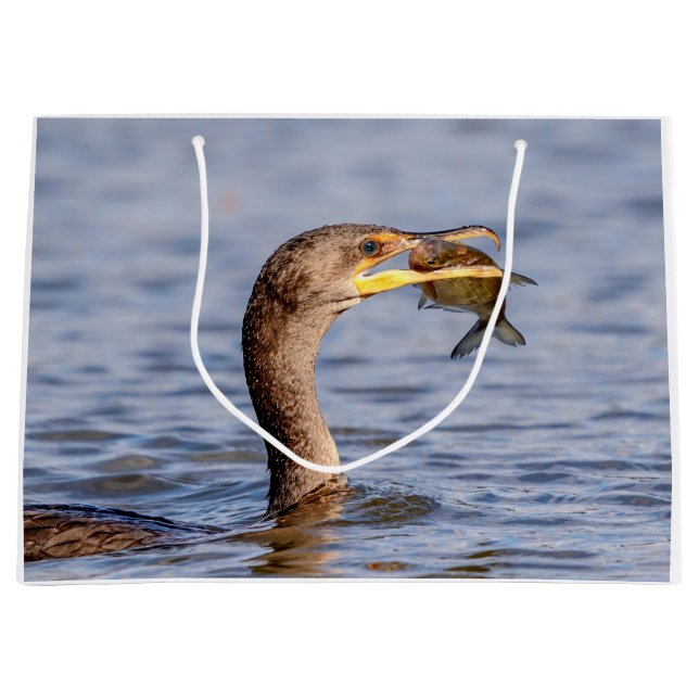 Kormoran mit Fisch Große Geschenktüte (Vorderseite)