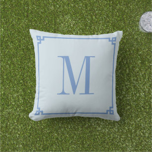 Kornblumenblaue griechische Schlüsselrand-Monogram Kissen