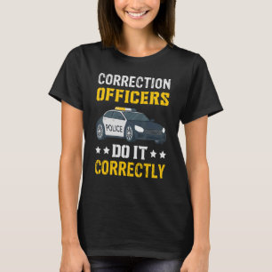 Korrektur-Offiziere korrigieren richtig T-Shirt
