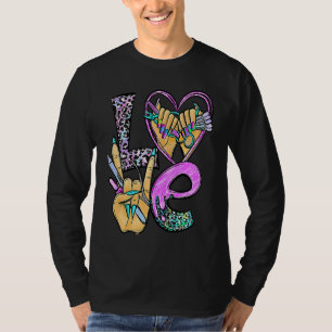 Kosmetologin Nail, polnischer Designer Manikurist T-Shirt