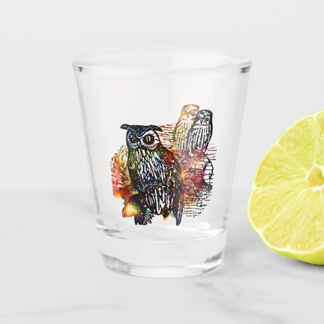 Kosmische Eulen Schnapsglas (Vorderseite)