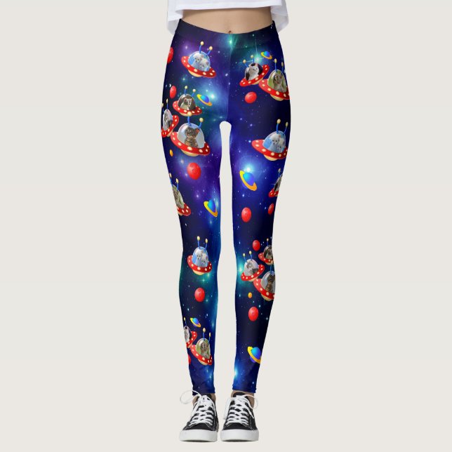 Kosmische Kätzchen in der Alien Raumfahrt UFO Leggings (Vorderseite)