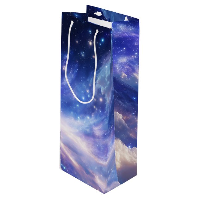 Kosmischer Traum: Wirbelnde Nebel & Sternennacht Geschenktüte Für Weinflaschen (Vorderseite Schrägansicht)