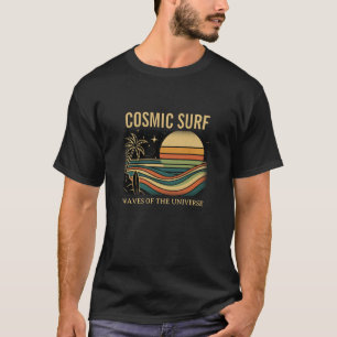 Kosmisches Surf Retro Wave • Vintage Sonnenunterga T-Shirt