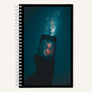 Kosmoswissenschaft in einem Jar Spiral Notebook Notizbuch