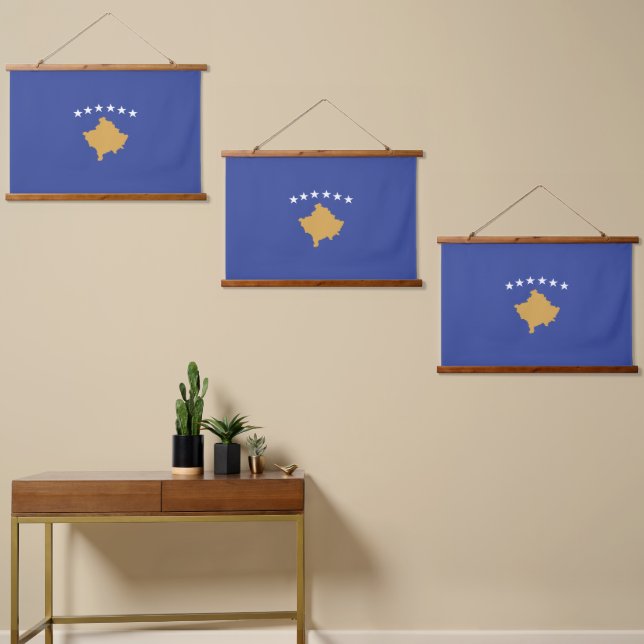 Kosovo-Flagge Wandteppich Mit Holzrahmen (Asymmetrisch)