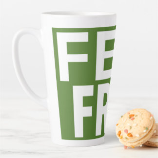 Kostenlose Druckneuheit; grüner Hintergrund Milchtasse