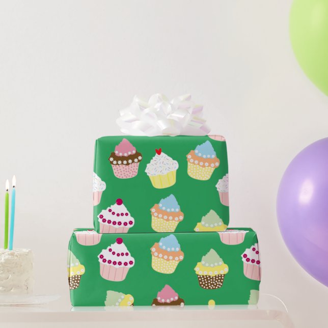 Köstlich dekorierte Geburtstagskuchen Geschenkpapier (Partygeschenke)