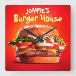 Köstliches Steak Cheese Burger House Quadratische Wanduhr