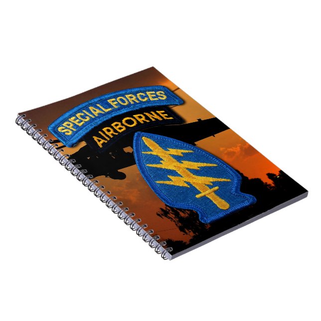 Kraft-Gruppen-grüne Barette SF SOF SFG Soc Notizblock (Rechte Seite)