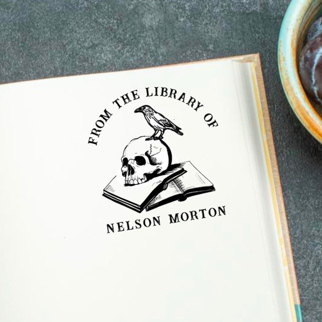 Krähe | Gotischer Schädel aus der Bibliothek Gummistempel (Von Creator hochgeladen)