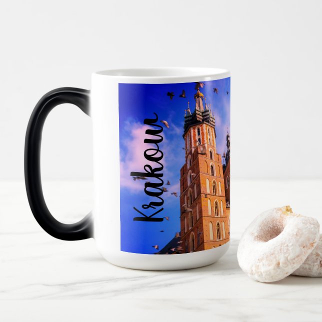 Krakau, Polen, schöne Tasse mit Vögeln (Mit Donut)