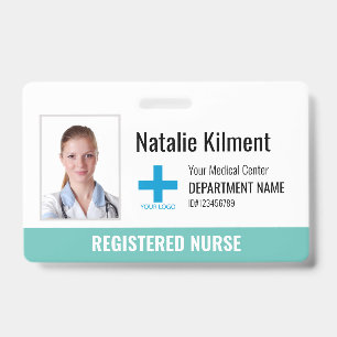 Krankenhausmitarbeiter Foto Name Logo Türkis und W Ausweis