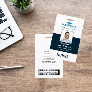 Krankenhausmitarbeiter Krankenschwester RN Logo un Ausweis