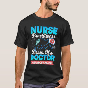 Krankenpfleger Gehirn eines Doktors, der er einer T-Shirt
