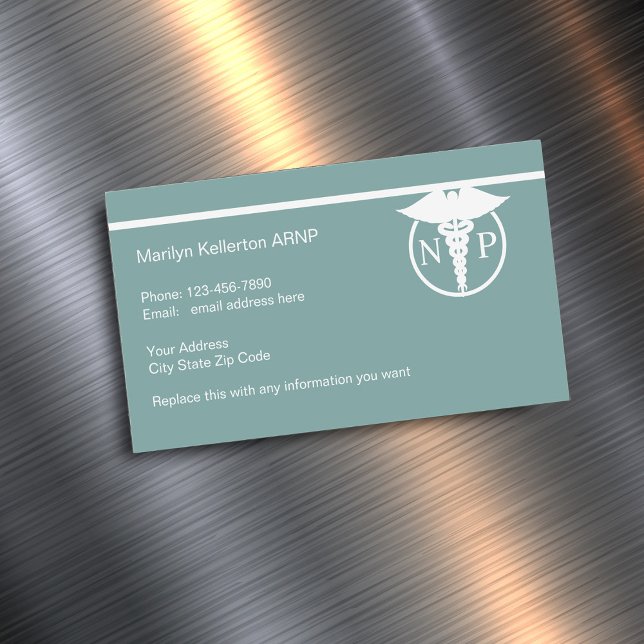 Krankenpflegerinnen und Krankenpfleger entwickeln  Magnetische Visitenkarte (Von Creator hochgeladen)