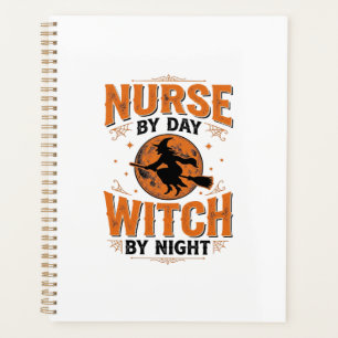 Krankenschwester bei Tag, Hexe bei Nacht Halloween Planer