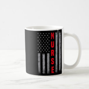 Krankenschwester betrübt die Entwicklung amerikani Kaffeetasse