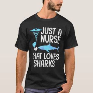 Krankenschwester, die Lieben Haie pflegen RN Stran T-Shirt
