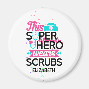 Krankenschwester - Dieser Superheld trägt Scrubs - Magnet