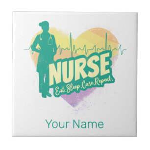 Krankenschwester im Vintage-Design mit Herzschlag- Fliese