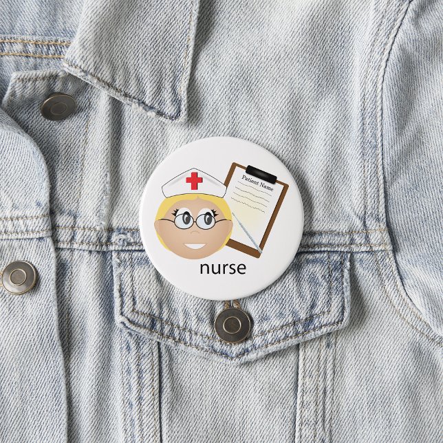 Krankenschwester mit medizinischem Klemmbrett und  Button (Von Creator hochgeladen)