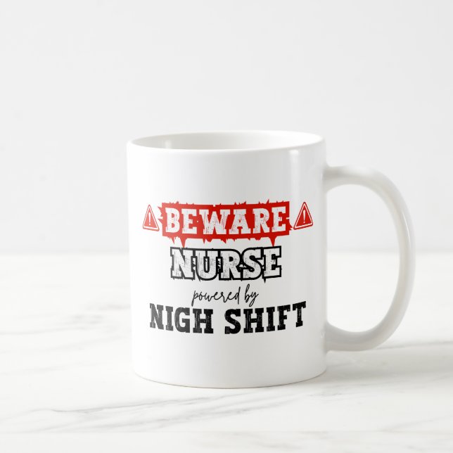 Krankenschwester mit Nachtverschiebung | Krankenpf Kaffeetasse (Rechts)