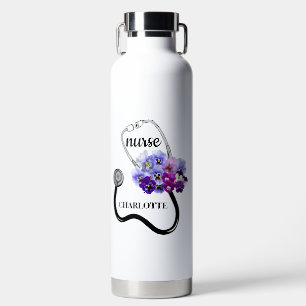 Krankenschwester Stethoskop und blaue Stiefmütterc Trinkflasche
