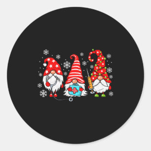 Krankenschwester Weihnachts Gnome Xmas Scrub Top E Runder Aufkleber