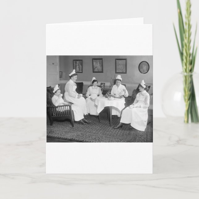 Krankenschwestern bei Tee, Anfang des 19. Jahrhund Karte (Vorderseite)