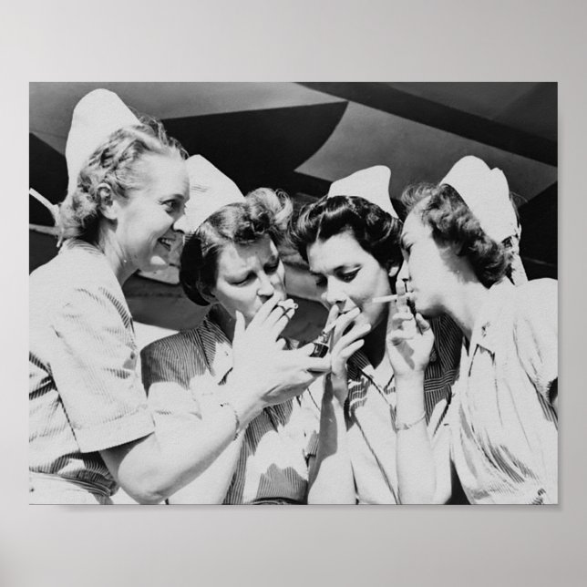 Krankenschwestern Rauchen Vintages Foto 10x8in Poster (Vorne)