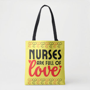 Krankenschwestern sind voller Liebe - Krankenschwe
