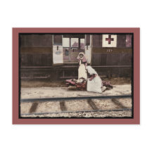 Krankenschwestern und Verwundete am Bahnhof