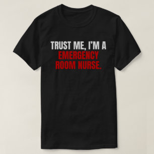 Krankenversicherung für Notunterkünfte T-Shirt