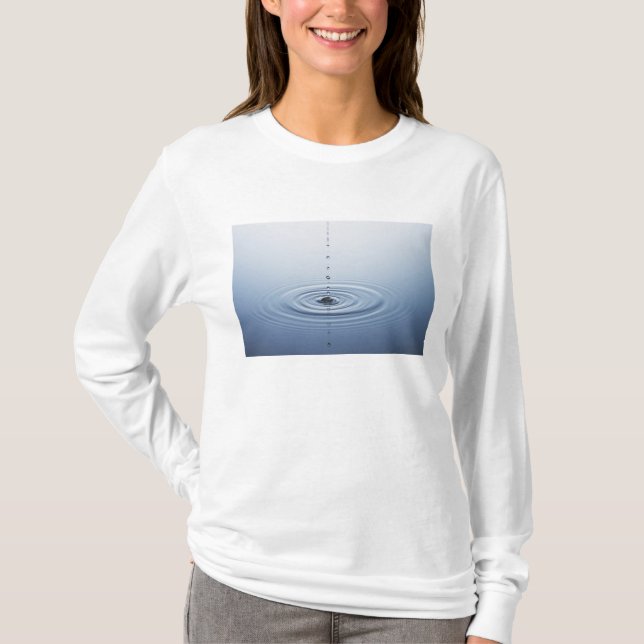 Kräuselung auf Wasser T-Shirt (Vorderseite)