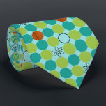 Krawatte der Atombomben<br><div class="desc">Octagons - sie sind nicht mehr nur für Stoppschilder! Diese Krawatte der Atomischen Oktagonen zeichnet sich durch abwechselnde grüne und aquamarine Ankerplätze auf hellblauem Hintergrund aus. Aber wenn Sie denken: "Das klingt nicht sehr atomar, " halten Sie an Ihrem Raumhelm fest, denn es gibt noch mehr. Dieses kitschige, moderne Design...</div>