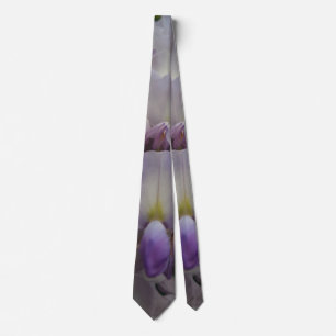 Krawatte der lila Blume