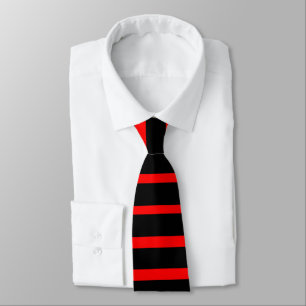 Krawatte in Schwarz und Rot