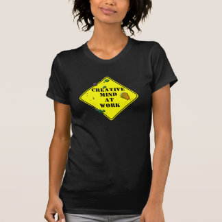 kreativer Verstand bei der Arbeit T-Shirt